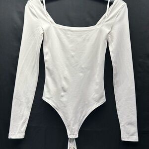 Babaton Square Neck Bodysuit XS Cream Heavyweight